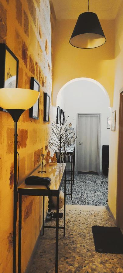 Casa Vacanza In Pieno Centro Storico Vicino Ostuni E La Riserva Di Torre Quaceto 산비토데이노르만니 외부 사진